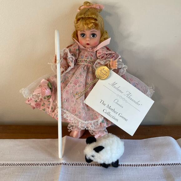 Vintage 90s Madame Alexander 8" Mary Had a Little Lamb #11610 (1997) EUC - Picture 1 of 6